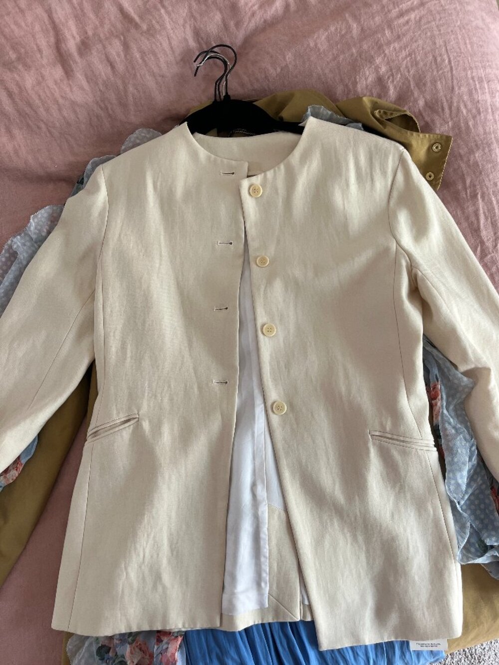 Kallmeyer Cream Collarless Blazer